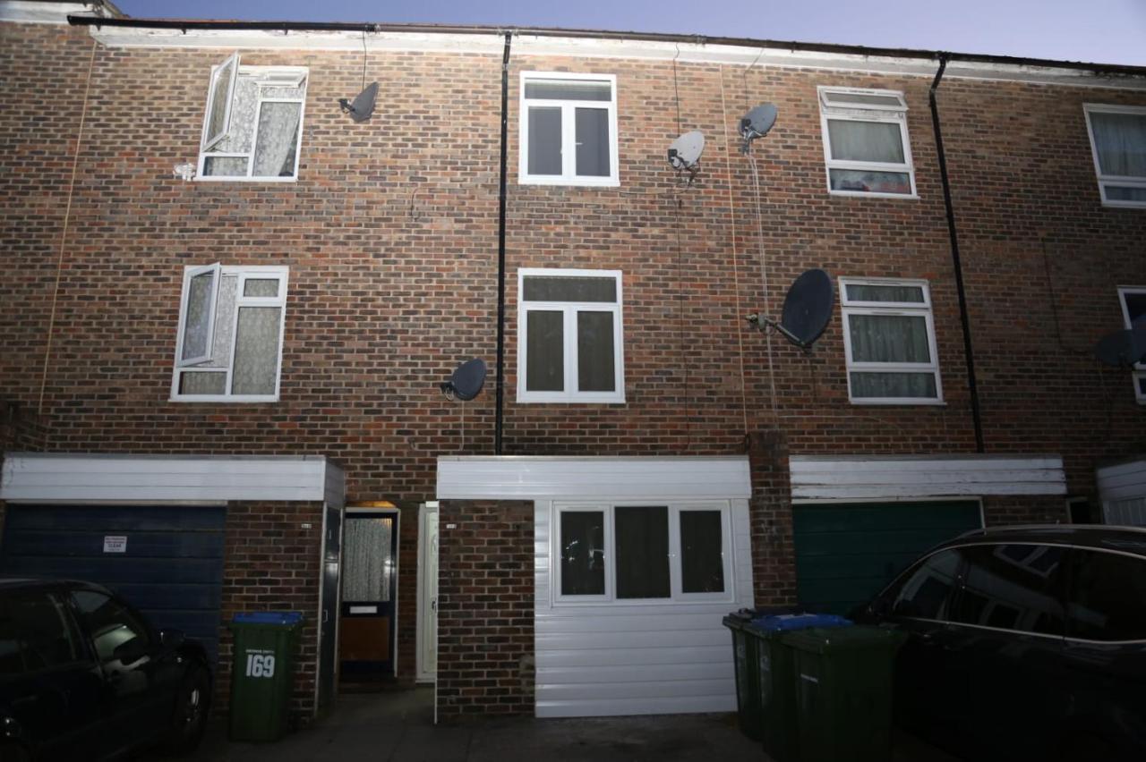 A A Guest Rooms Woolwich London Exterior photo