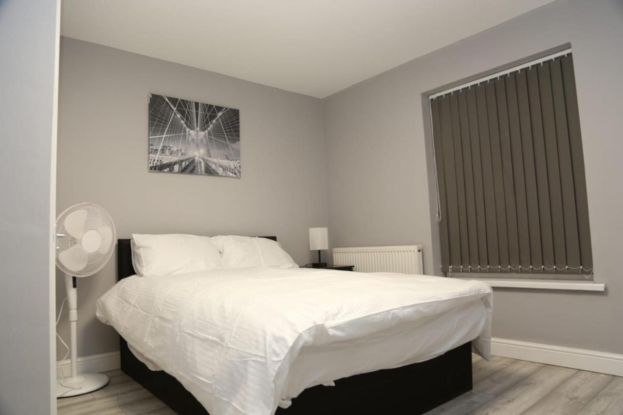A A Guest Rooms Woolwich London Exterior photo